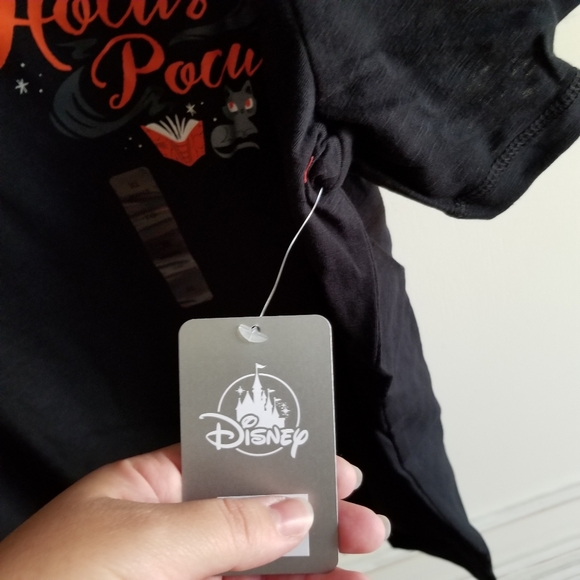 ✴2 LEFT!✴ NWT- Disney Hocus Pocus Ringer T-Shirt - Picture 7 of 9